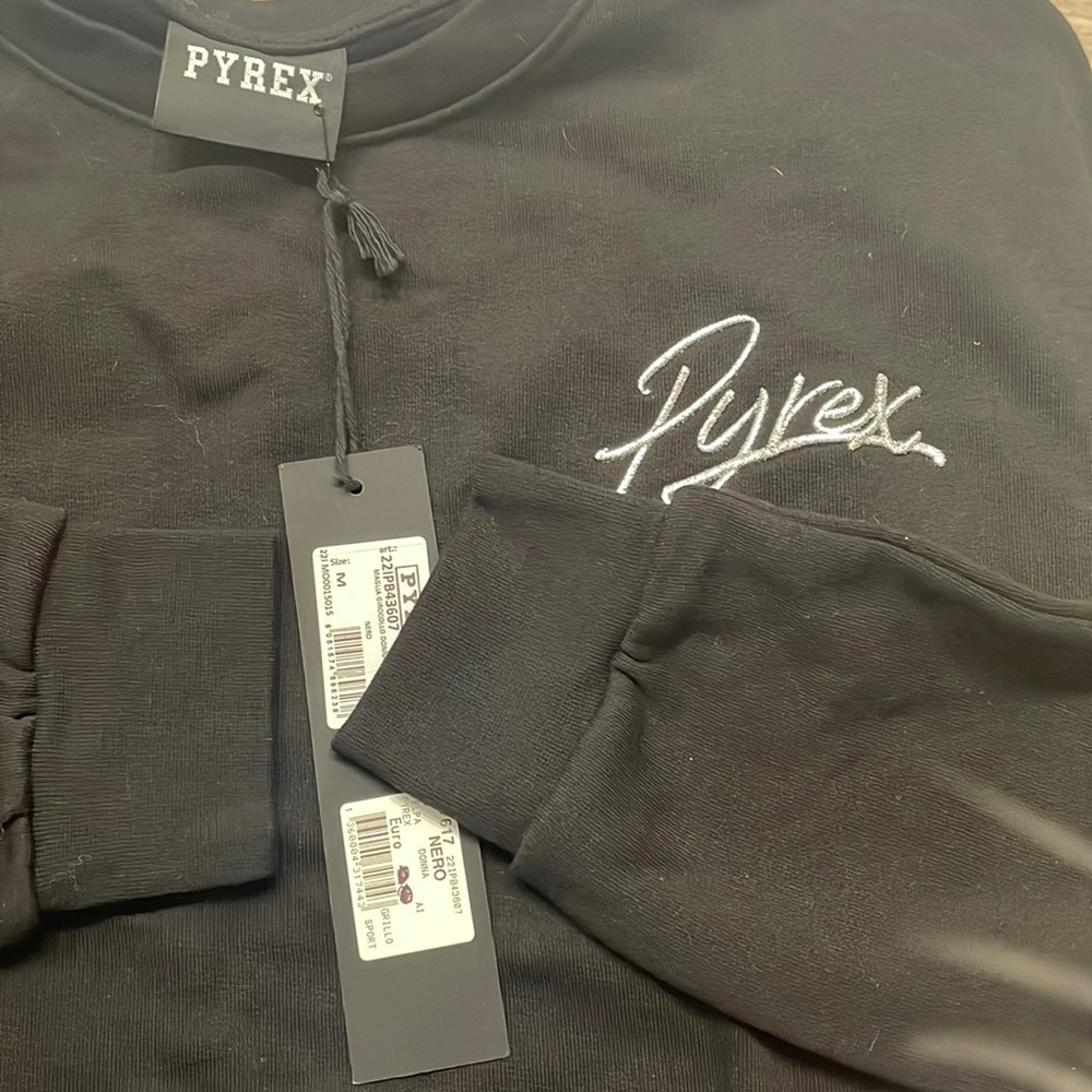 Pyrex Sweater - Picture 2 of 3